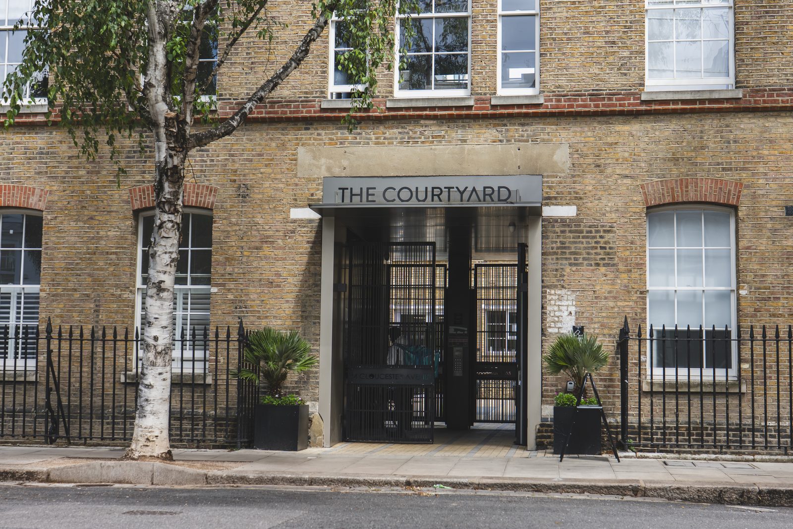 The Courtyard, 44 Gloucester Avenue
